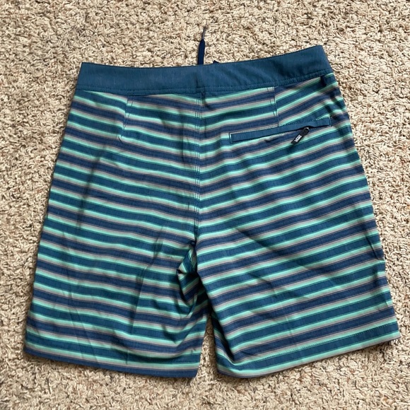 Vans men’s shorts striped 4 way stretch - Picture 2 of 11